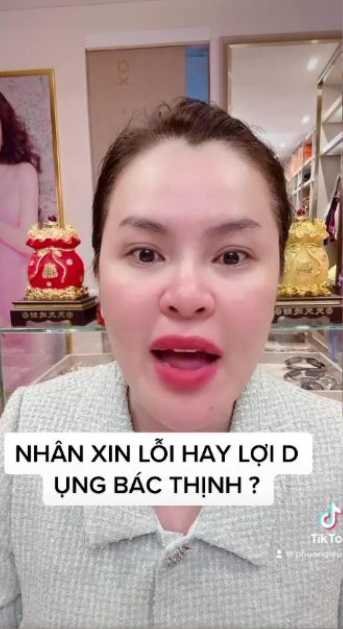 Sau họp báo xin lỗi bác sĩ, Bà Nhân Vlog bị một Hoa hậu chỉ trích nặng nề: 'Em bị ảo tưởng quyền lực à'?' Ảnh 3