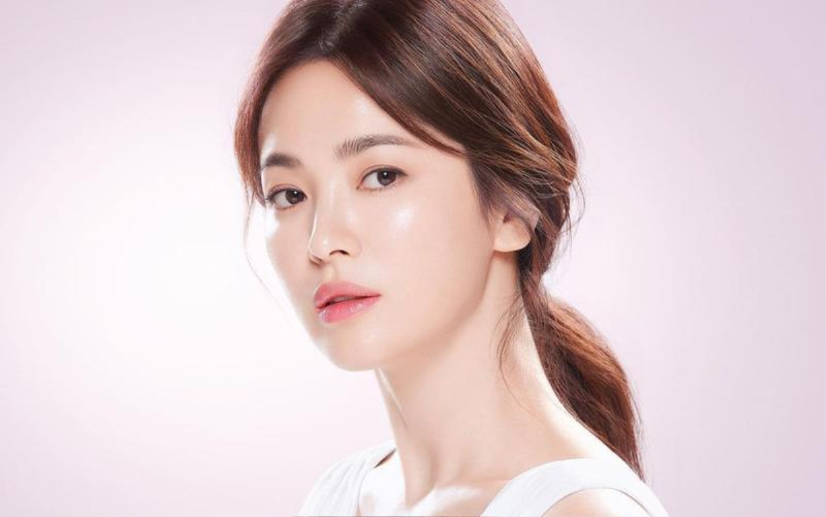 Vị trí của Song Hye Kyo hiện tại tương đương với Triệu Lệ Dĩnh - Lưu Diệc Phi ở Trung Quốc? Ảnh 1