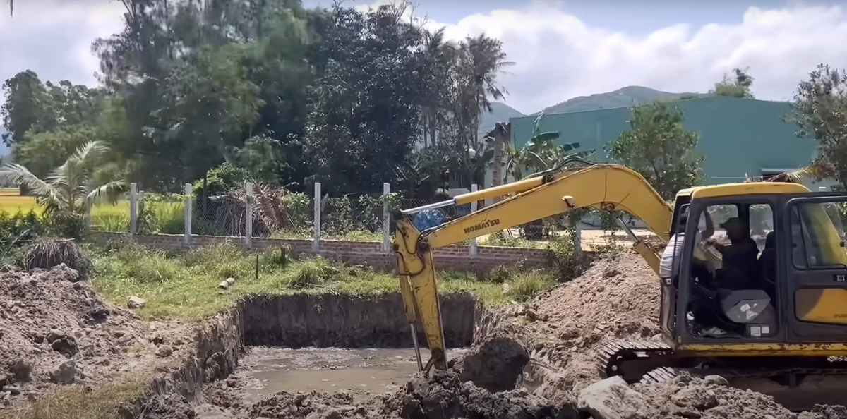 Lộc Fuho xây bể bơi 'triệu đô' siêu lớn trước công ty, tiết lộ lý do bất ngờ khiến công ty nhìn nhỏ bé Ảnh 4