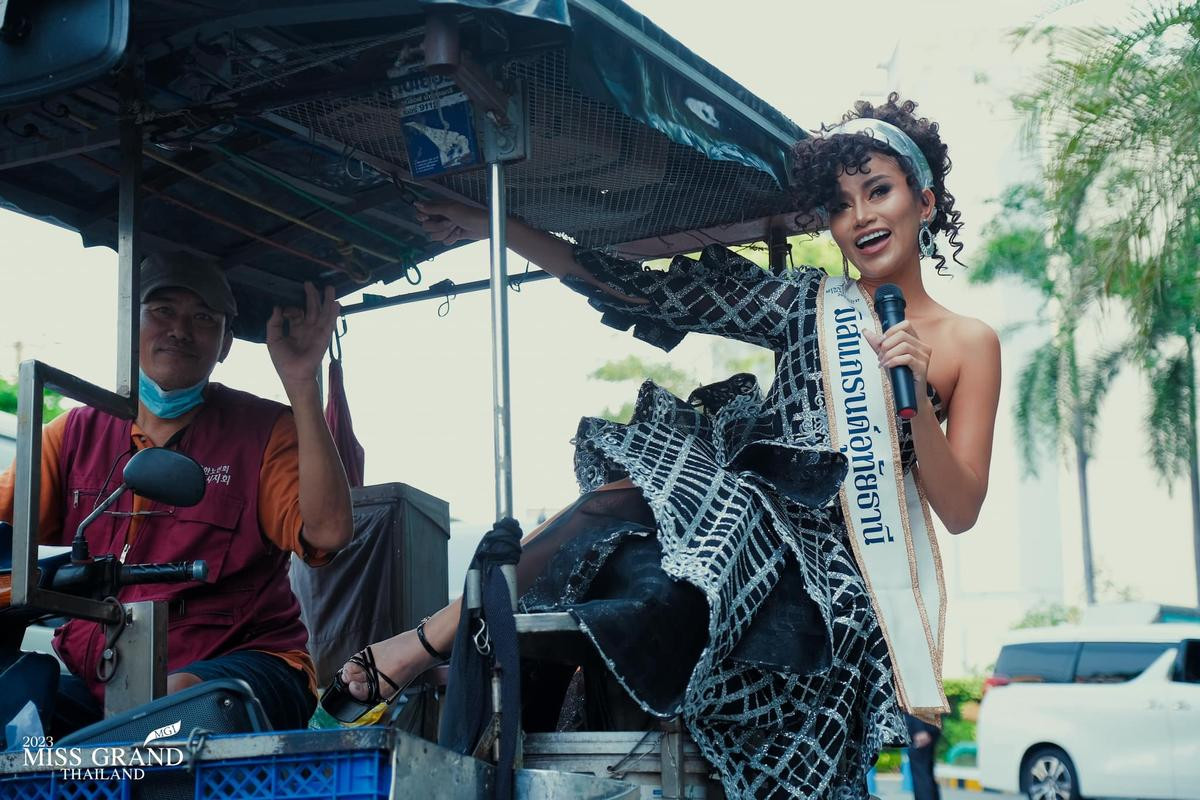 Màn chào sân 'độc lạ' của dàn thí sinh Miss Grand Thailand 2023: Cứ ngỡ lễ hội hóa trang Ảnh 5