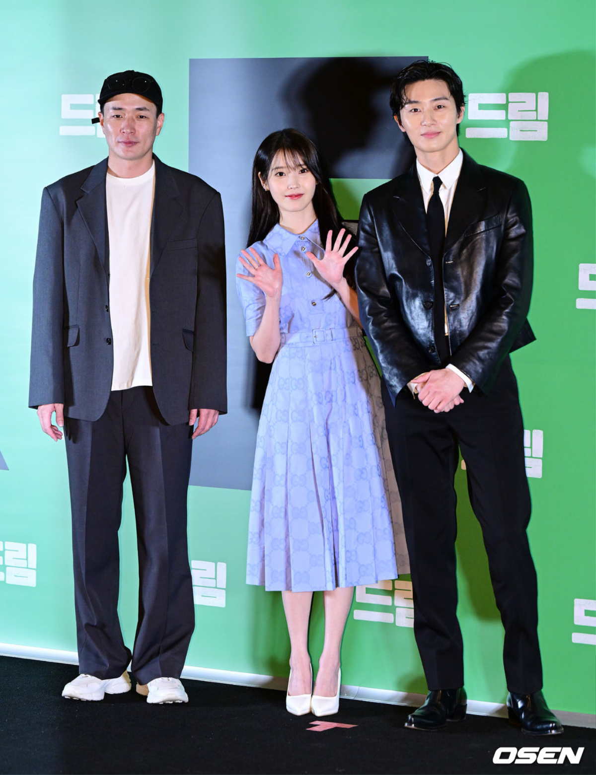 Park Seo Joon và IU đẹp 'hết nước chấm' tại họp báo công chiếu sớm phim điện ảnh Dream Ảnh 1