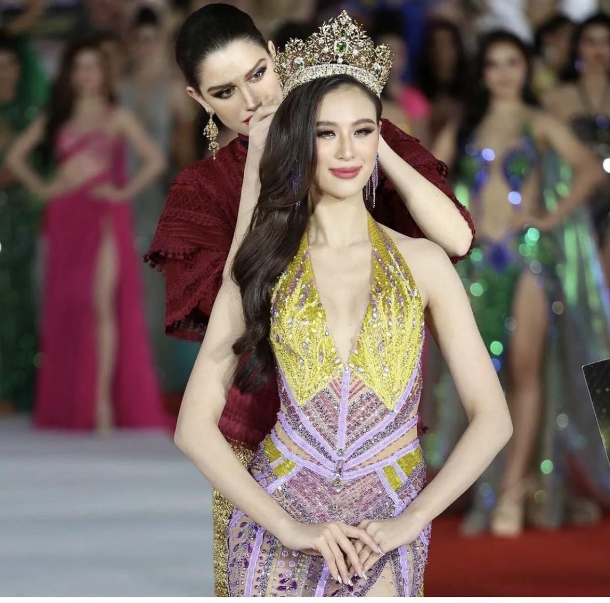 Người trong cuộc nói gì về hành động gây bức xúc của ông Nawat tại Miss Grand Thailand 2023? Ảnh 5