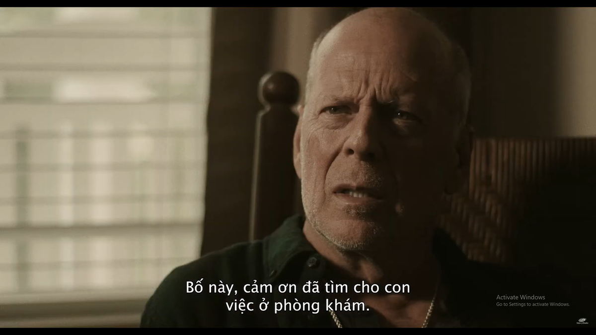 'Già gân' Bruce Willis bắt tay Chad Michael Murray trở lại trong tác phẩm hành động kịch tính 'Đêm sống còn' Ảnh 2