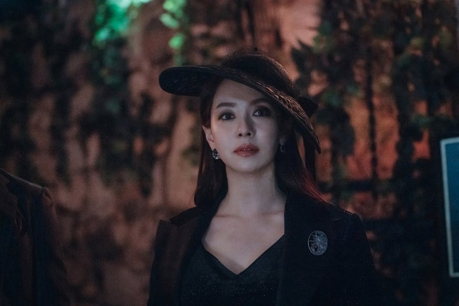 Hội chị đại 'ngầu lòi' phá đảo màn ảnh Hàn Quốc: Kim Seo Hyung số 2 thì khó có ai số 1! Ảnh 20