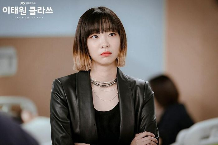 Hội chị đại 'ngầu lòi' phá đảo màn ảnh Hàn Quốc: Kim Seo Hyung số 2 thì khó có ai số 1! Ảnh 35