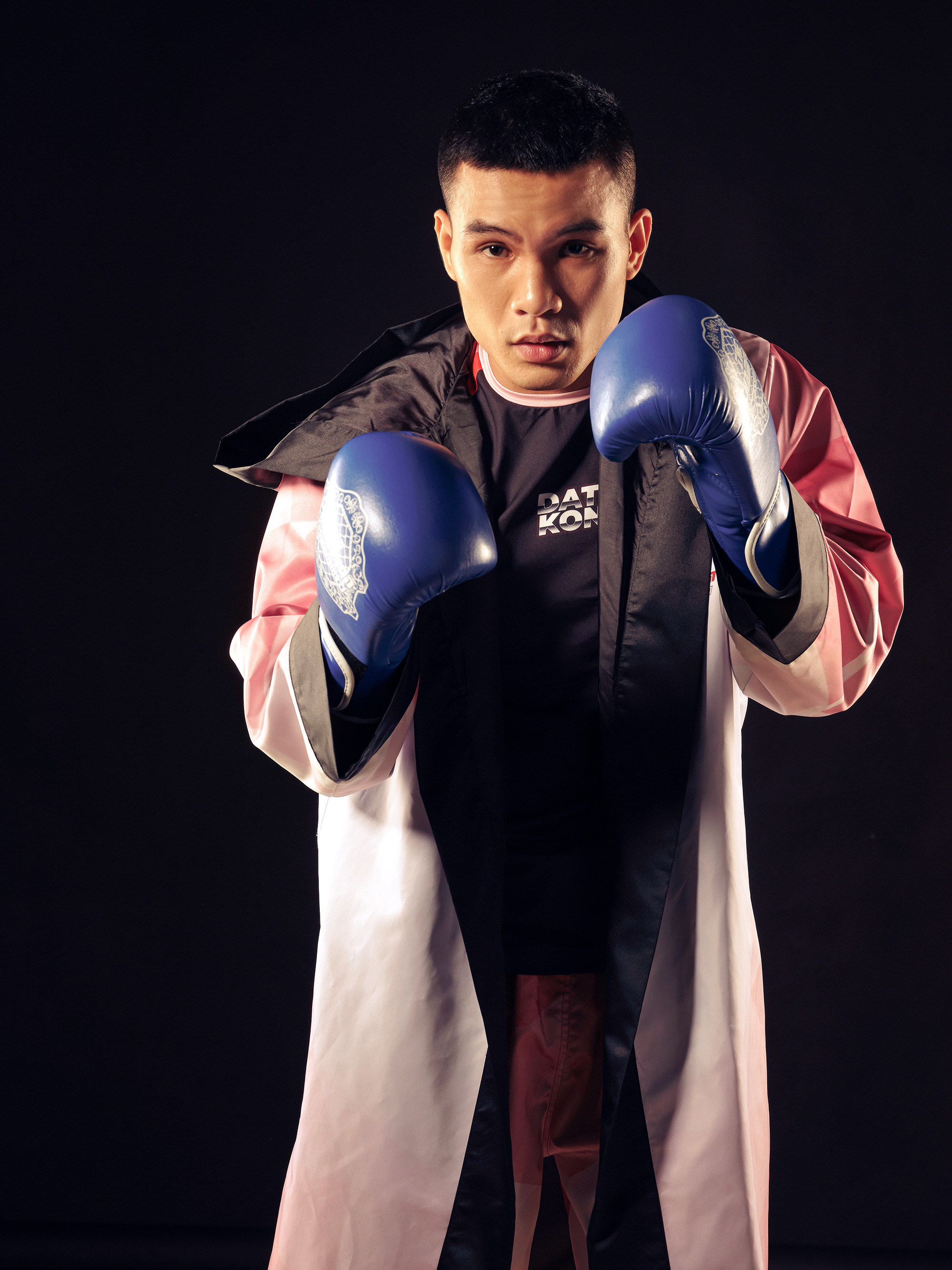 Võ sĩ Vũ Thành Đạt: Khóc ướt gối vì quá nhớ nhà, nhiều lần muốn bỏ boxing Ảnh 6
