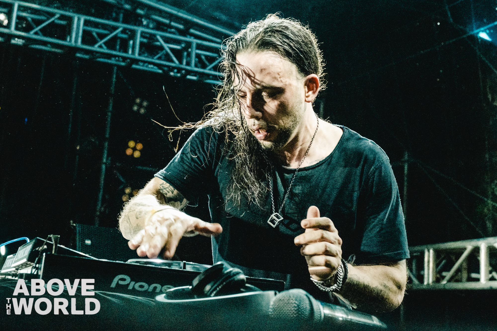 Above The World và hành trình của 'kẻ tiên phong' trong làng EDM Việt Ảnh 2