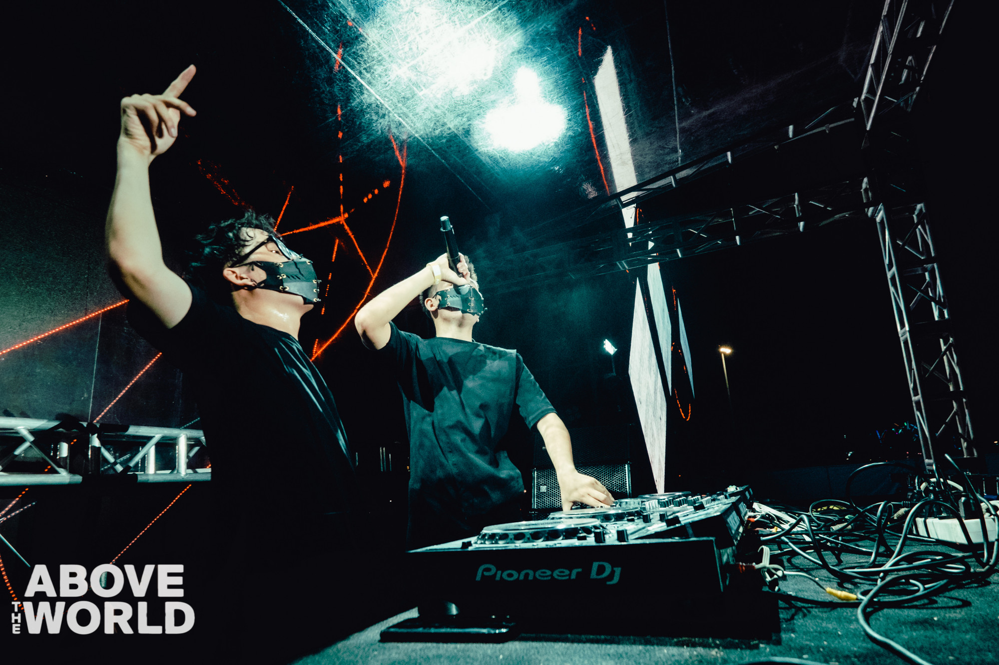 Above The World và hành trình của 'kẻ tiên phong' trong làng EDM Việt Ảnh 3