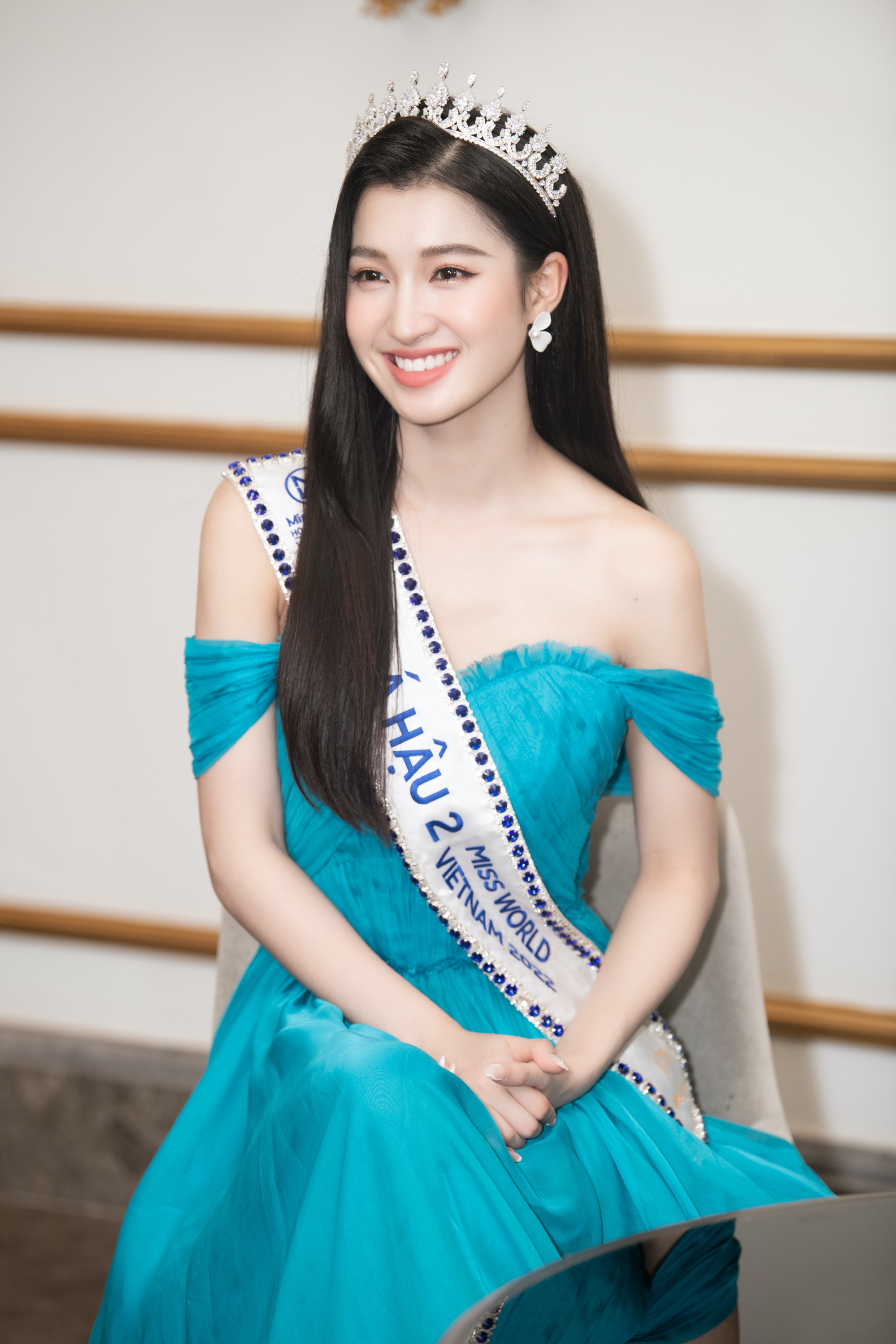Á hậu Phương Nhi chia sẻ về thất bại của Nam Em: 'Có lẽ chị ấy phù hợp với đấu trường nhan sắc khác' Ảnh 7