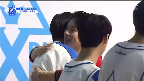 PRODUCE X 101 tập 4: Girls Girls Girls vẫn chiến thắng trước Lullaby dù nhường team bạn hát 2 lần ảnh 99