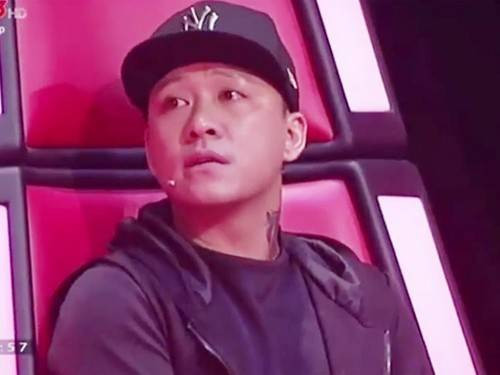 Tuấn Hưng suýt bật khóc trên ghế nóng Ảnh 2