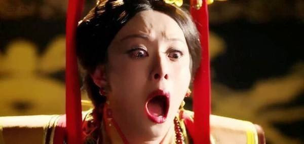 Biểu cảm 'khó đỡ' của sao Hoa ngữ Ảnh 2