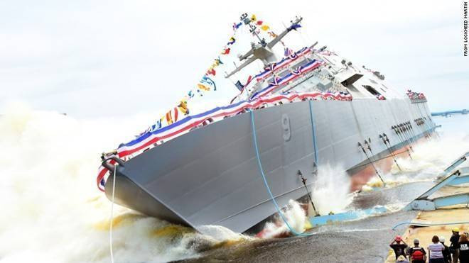 Chiến hạm mới của Mỹ chao đảo sau màn hạ thủy Ảnh 2