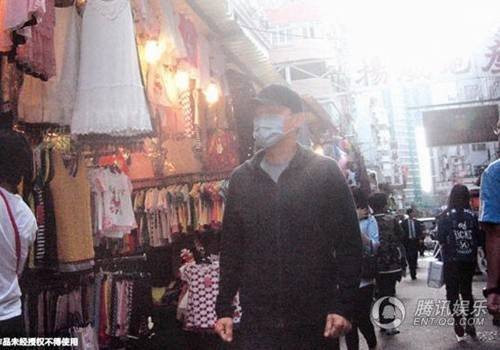 Lương Triều Vỹ sống tiết kiệm dù cát-xê cao ngất Ảnh 2