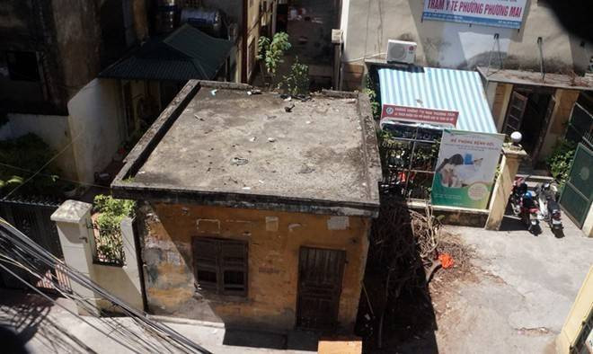 Hàng trăm hộ dân khổ sở vì nhà hoang bịt lối suốt 20 năm Ảnh 2