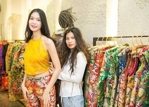 NTK Thủy Nguyễn: 'Tôi muốn mang gấm Việt ra thế giới' Ảnh 2