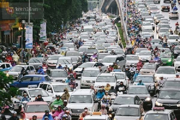 Còi xe - Thứ âm thanh khó chịu nhất trên đường phố Việt Nam Ảnh 2