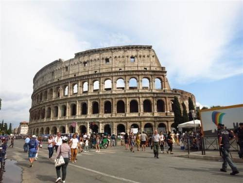 Du khách nơm nớp lo sợ trộm cắp khi du lịch châu Âu Ảnh 2