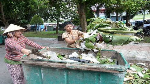 Cậu bé quét rác vào đại học Ảnh 2