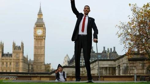 Người đàn ông thấp nhất thế giới vừa qua đời Ảnh 2