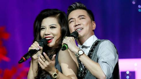 Đàm Vĩnh Hưng song ca cùng trò cưng Phượng Vũ trong liveshow mùa thu Ảnh 2