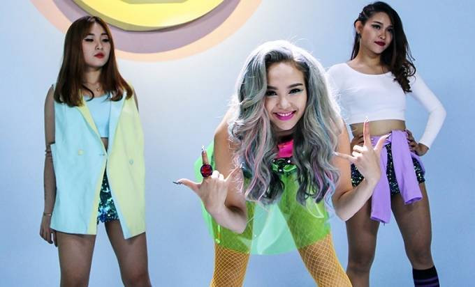 Đo độ 'sang chảnh' của sao Việt qua những MV 3D tiền tỷ Ảnh 2