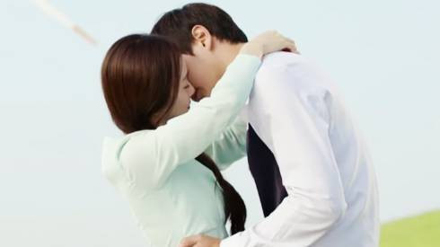 Những khoảnh khắc ấn tượng nhất làng phim Hàn tuần qua Ảnh 2