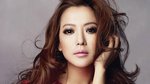 Kim Hee Sun lên ngôi nữ hoàng trên màn ảnh Hoa ngữ Ảnh 2