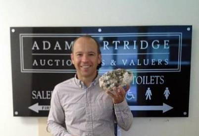 Đổi đời nhờ vô tình nhặt được… bãi nôn ngàn đô của cá nhà táng Ảnh 2