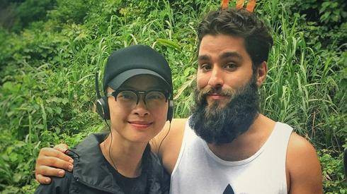 Đạo diễn 'King Kong 2′ ghé thăm đoàn phim ‘Tấm Cám: Chuyện chưa kể' Ảnh 2