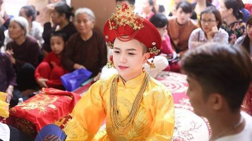 'Cậu đồng đẹp nhất Vịnh Bắc Bộ' gây bão cộng đồng mạng Ảnh 2