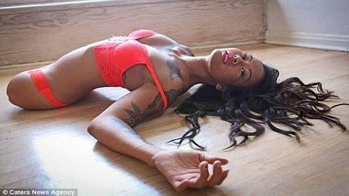 Nghị lực sống của cô gái cụt hai chân làm nghề siêu mẫu nội y Ảnh 2