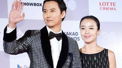 Jeon Do Yeon lên ngôi 'nữ hoàng' tại LHP Quốc tế Busan 2015 Ảnh 2