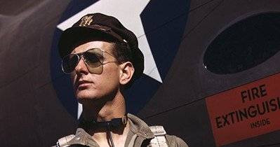 Vì sao kính phi công được yêu thích trên toàn thế giới Ảnh 2