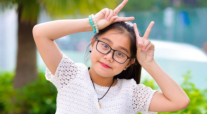 Diện đồ đen trắng đáng yêu như Nhã Thy The Voice Kids Ảnh 2