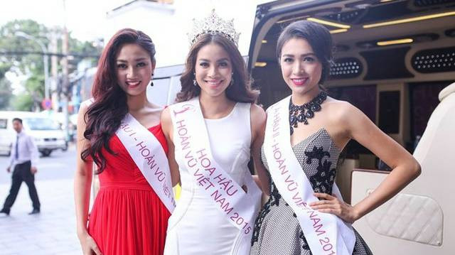 Hai á hậu cố ý ‘dìm hàng’ đương kim hoa hậu Phạm Hương? Ảnh 2