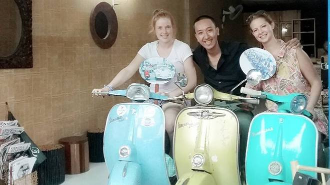 Chàng thư sinh ‘thương mại hóa’ niềm đam mê Vespa cổ Ảnh 2