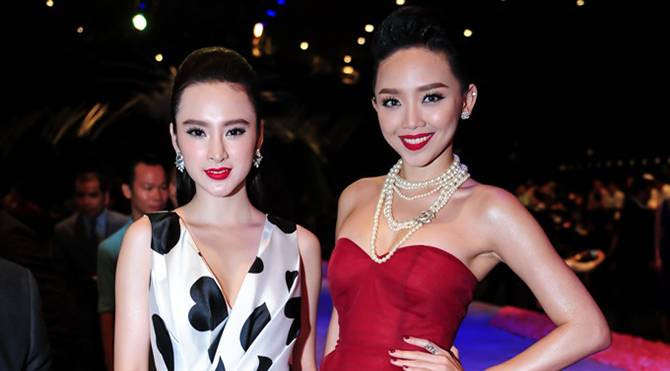 Angela Phương Trinh 'đọ dáng' Tóc Tiên trên thảm đỏ Tuần lễ thời trang Quốc tế Việt Nam Ảnh 2