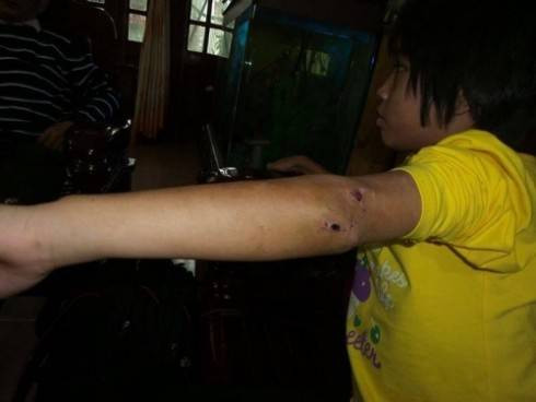 Thầy trụ trì lên tiếng việc bé gái bị nhốt trong căn phòng trống Ảnh 2