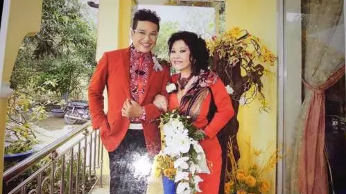 MC Thanh Bạch và bà trùm Thúy Nga sẽ đám cưới hôm nay? Ảnh 2