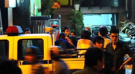 Lập khu 'nhạy cảm' chứ không cho phép mại dâm Ảnh 2