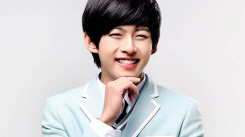 Mỹ nam Kpop gây sốc khi kết hôn ở tuổi 22 Ảnh 2