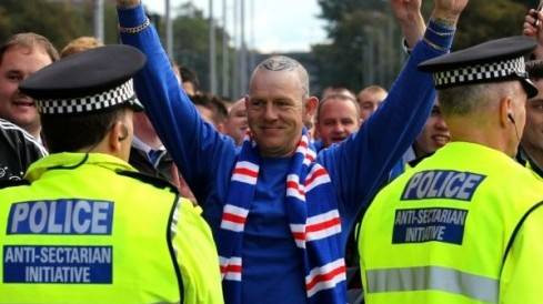 Top 10 đội bóng có CĐV bạo lực nhất thế giới Ảnh 2