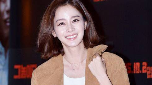 Kim Tae Hee ngày càng rạng rỡ nhờ cặp kè với Bi Rain Ảnh 2