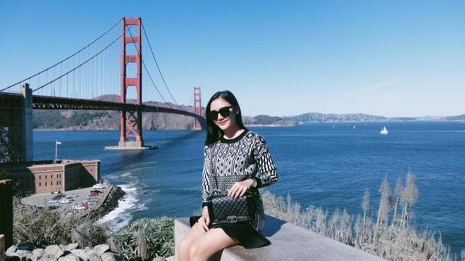 Văn Mai Hương lí lắc thưởng ngoạn mùa thu đất Mỹ Ảnh 2