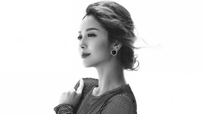 Jennifer Phạm khoe thân hình gợi cảm 'mòn con mắt' Ảnh 2