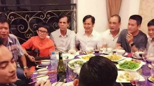 Rò rỉ hình ảnh thân mật giữa đại gia Chu Đăng Khoa và bố Hồ Ngọc Hà Ảnh 2