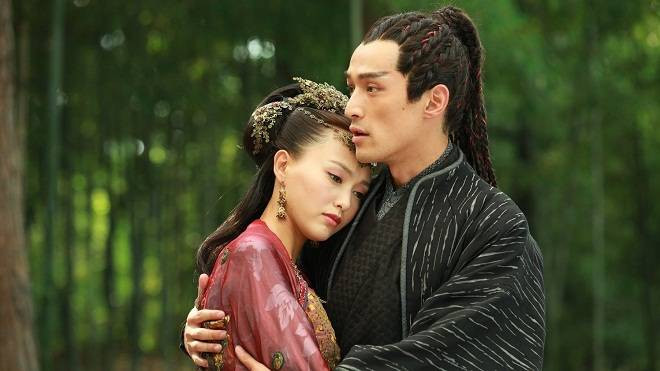 3 lần chịu cảnh 'gà trống nuôi con' của Hồ Ca trên màn ảnh Ảnh 2