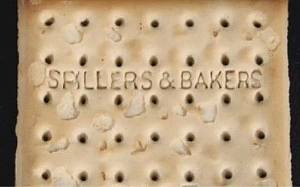 Bánh quy hóa thạch từ tàu Titanic giá 500 tỉ đồng chỉ là đồ ăn cho chó Ảnh 2