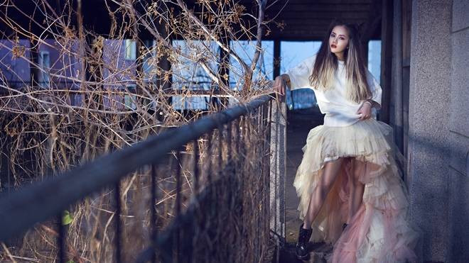 Phương Ly ấn tượng trong bộ ảnh Halloween ma quái Ảnh 2